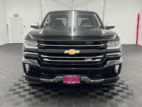 Used 2018 Chevrolet Silverado 1500 LTZ Z71 w/ LTZ Plus Package AWD/4WD image 5