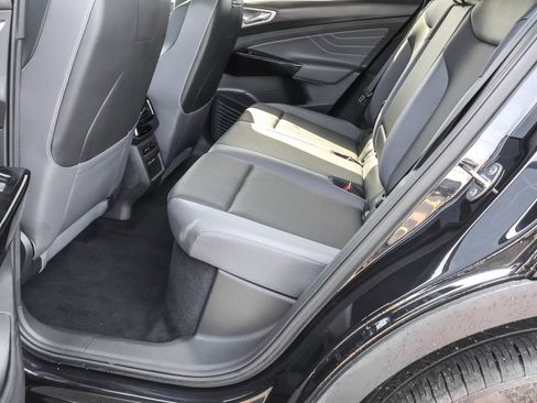 Certified 2023 Volkswagen ID.4 Pro S Plus AWD/4WD image 29