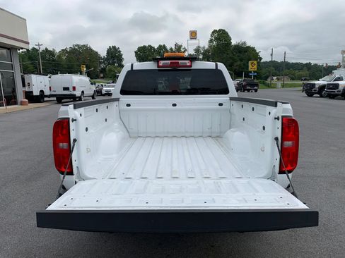 Used 2019 Chevrolet Colorado W/T w/ WT Convenience Package AWD/4WD image 27