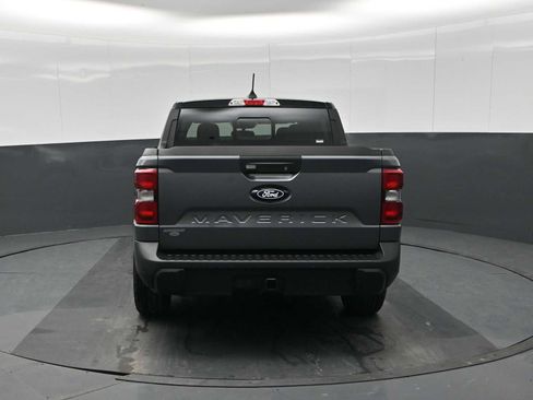 New 2026 Ford Maverick Lariat w/ Black Appearance Package image 8