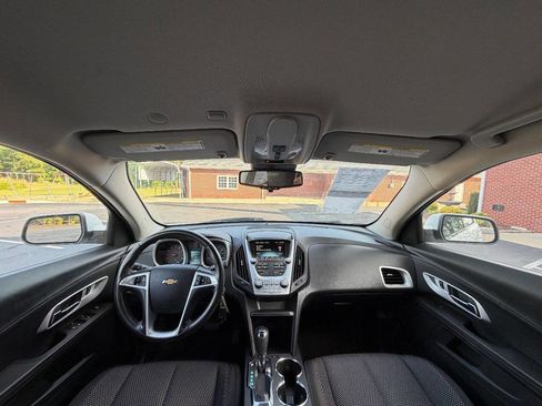 Used 2017 Chevrolet Equinox LT w/ Convenience Package AWD/4WD image 14