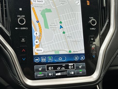 Used 2025 Subaru Outback Premium image 27