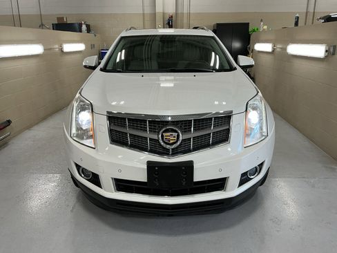 Used 2010 Cadillac SRX Premium image 1