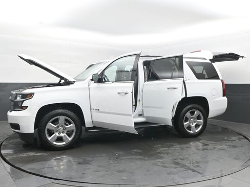 Used 2019 Chevrolet Tahoe LT image 40