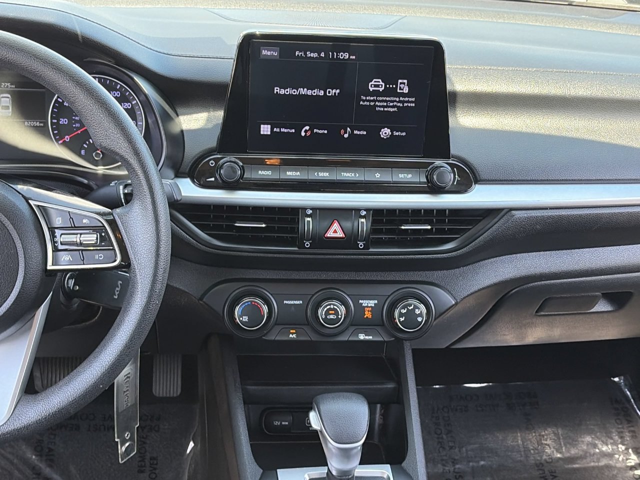 Used 2023 Kia Forte LXS w/ LXS Technology Package FWD image 14