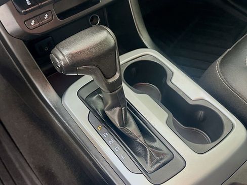 Used 2021 Chevrolet Colorado ZR2 image 19