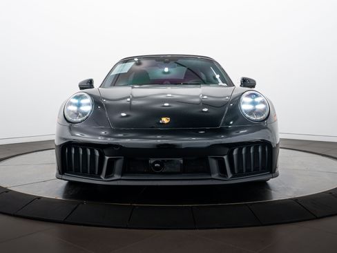 Certified 2025 Porsche 911 Targa 4 GTS AWD/4WD image 35