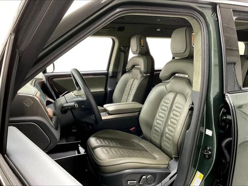 Used 2024 Rivian R1S Adventure Dual AWD/4WD image 13
