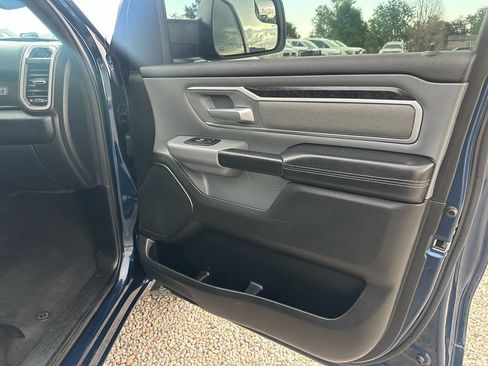 Used 2022 RAM 1500 Big Horn AWD/4WD image 13