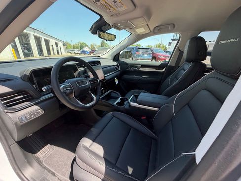 New 2026 GMC Terrain Denali AWD/4WD image 11