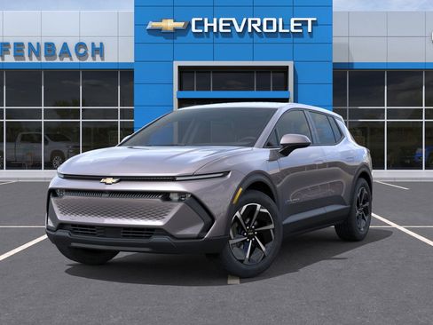 New 2026 Chevrolet Equinox EV LT image 6