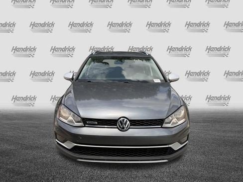 Used 2017 Volkswagen Golf Alltrack S AWD/4WD image 3