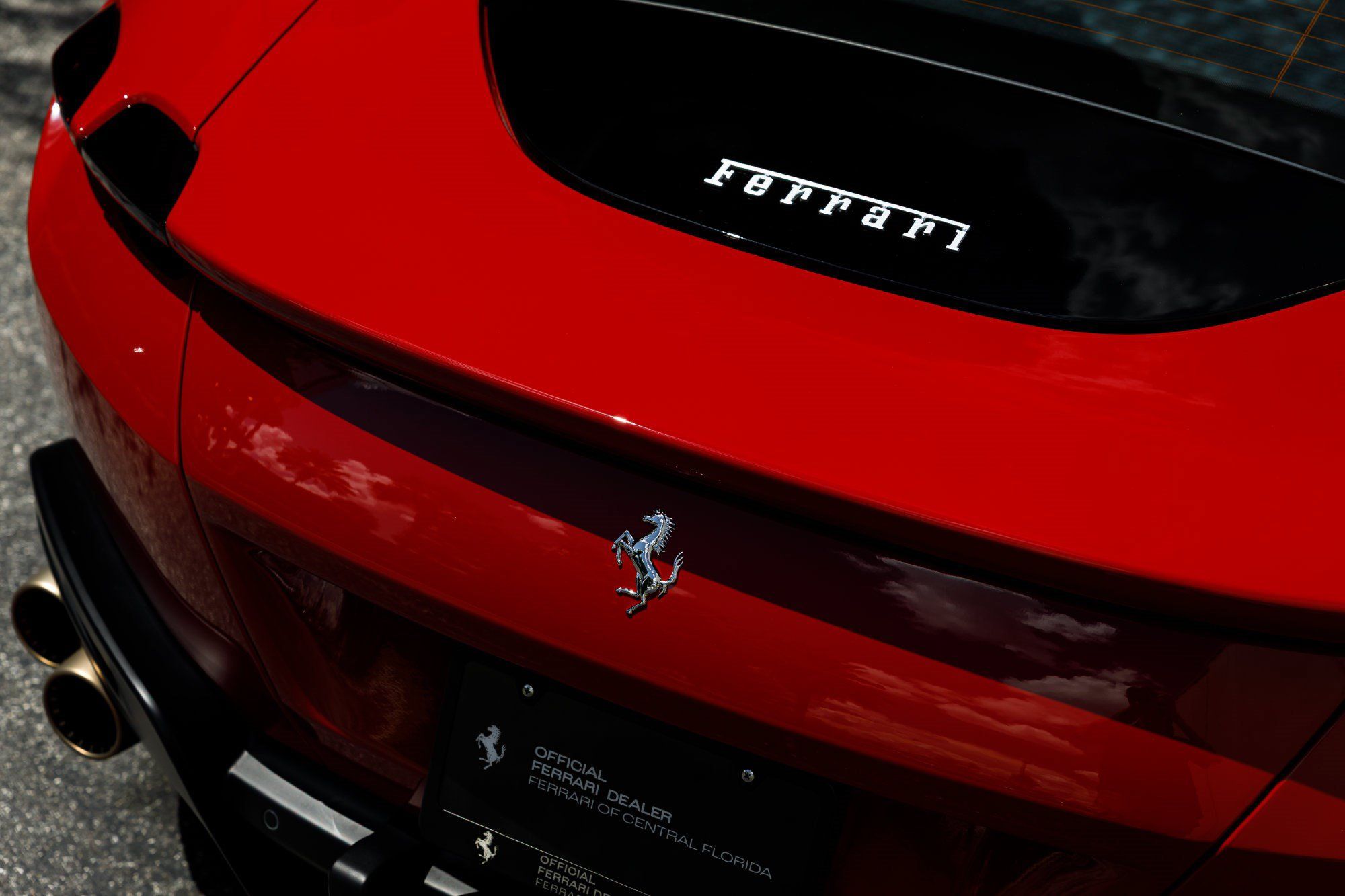 Used 2023 Ferrari Roma RWD image 9