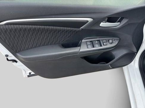 Used 2019 Honda Fit EX image 6