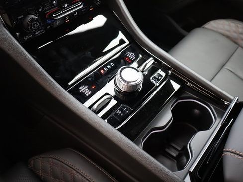 New 2025 Jeep Grand Cherokee Summit w/ Obsidian Package image 23