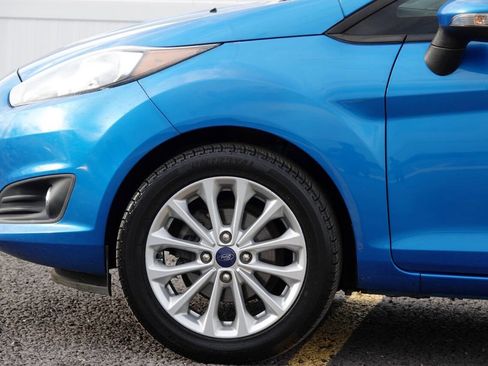 Used 2014 Ford Fiesta SE w/ Equipment Group 201A FWD image 19