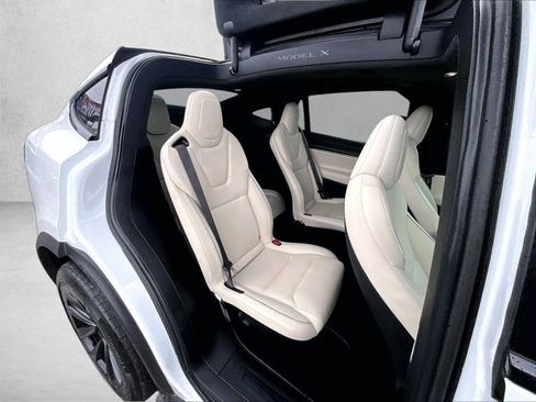 Used 2023 Tesla Model X Plaid image 26