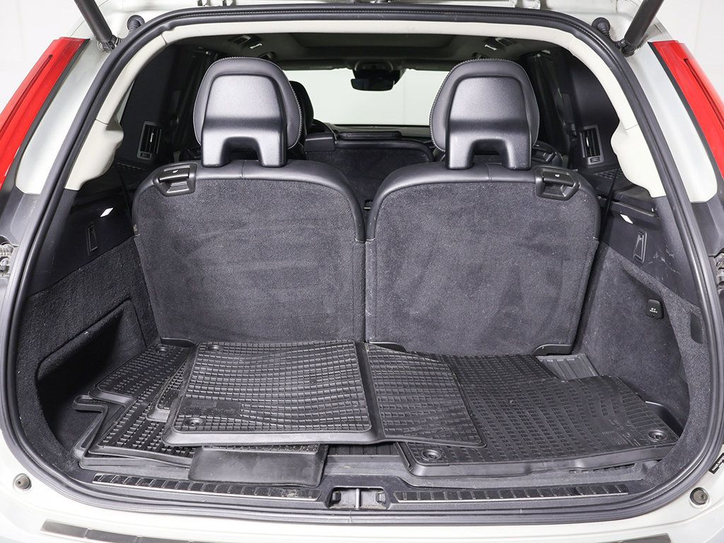 Used 2021 Volvo XC90 T6 Inscription w/ Protection Package Premier AWD/4WD image 19