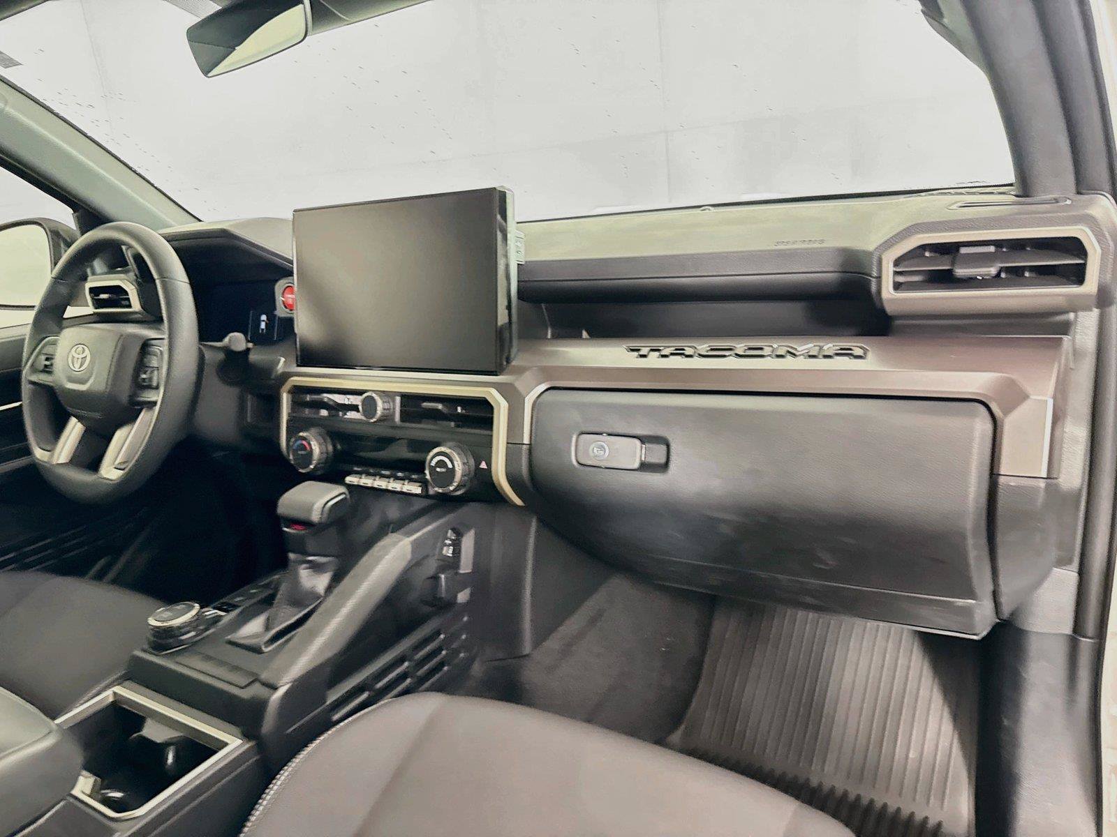 Certified 2025 Toyota Tacoma TRD Sport AWD/4WD image 54