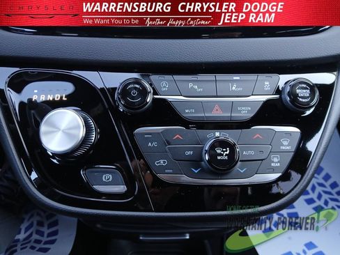 New 2026 Chrysler Voyager LX FWD image 25
