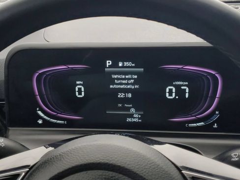 Used 2025 Kia Seltos S FWD image 19