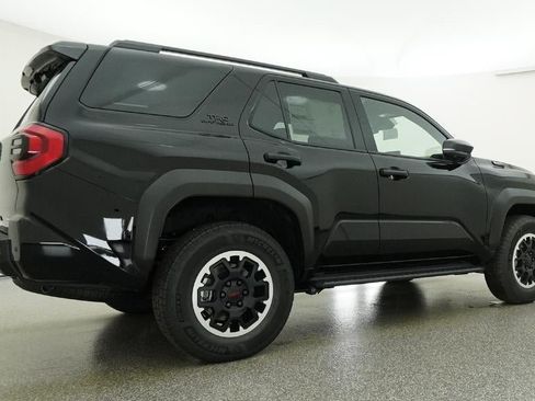 New 2026 Toyota 4Runner TRD Off-Road Premium AWD/4WD image 25