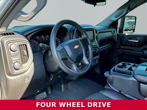 Used 2025 Chevrolet Silverado 2500 Custom w/ Custom Convenience Package AWD/4WD image 15
