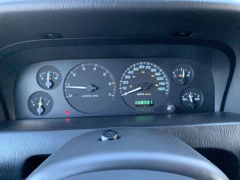 Used 2004 Jeep Grand Cherokee Laredo w/ Trailer Tow Prep Group image 19