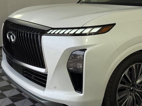 Used 2026 INFINITI QX80 Luxe w/ Cargo Package AWD/4WD image 29