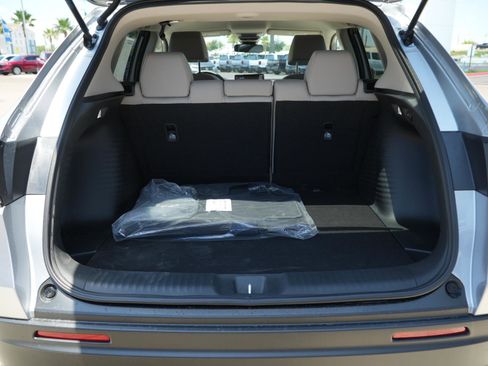New 2027 Honda HR-V LX image 8