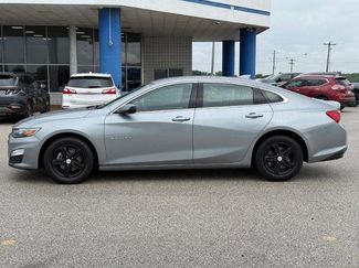 Used 2024 Chevrolet Malibu LT FWD video 2