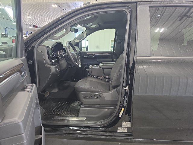 Used 2026 Chevrolet Silverado 3500 LT w/ Trail Boss Package AWD/4WD image 22