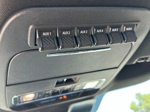 Used 2023 Ford F150 Raptor w/ Raptor Carbon Fiber Package AWD/4WD image 34