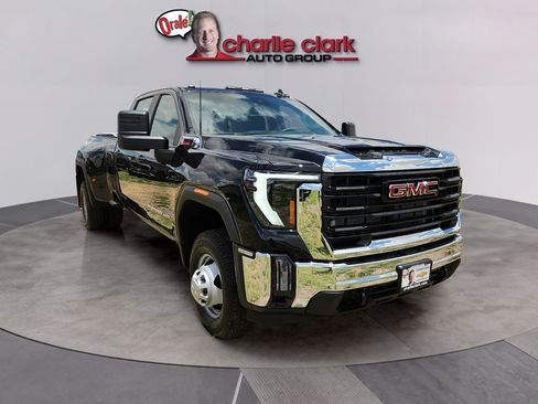 New 2026 GMC Sierra 3500 Pro AWD/4WD image 7