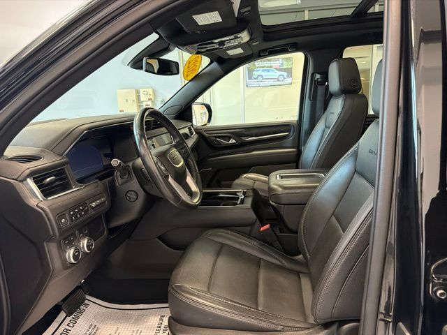 Used 2022 GMC Yukon Denali AWD/4WD image 16