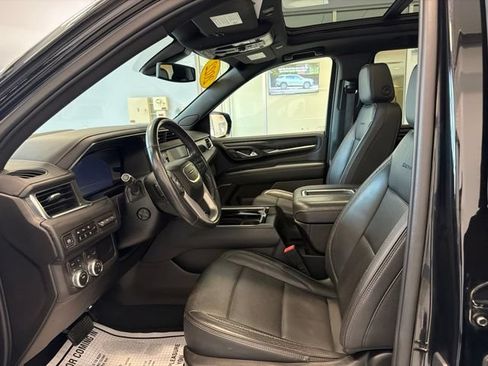 Used 2022 GMC Yukon Denali AWD/4WD image 16