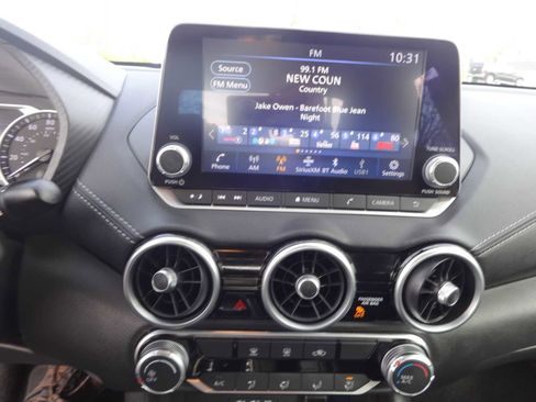 Used 2022 Nissan Sentra SV image 13