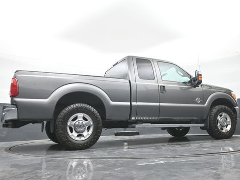 Used 2011 Ford F250 XLT w/ Chrome Pkg RWD image 34