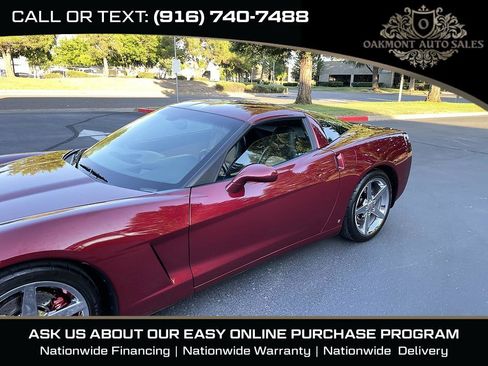 Used 2006 Chevrolet Corvette Coupe w/ Preferred Equipment Group RWD image 4