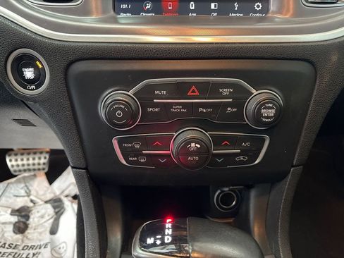 Used 2019 Dodge Charger R/T w/ Driver Confidence Group image 16