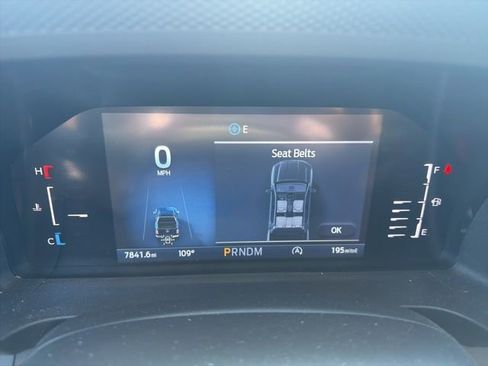 Used 2025 Ford Ranger XLT w/ Equipment Group 301A High AWD/4WD image 11