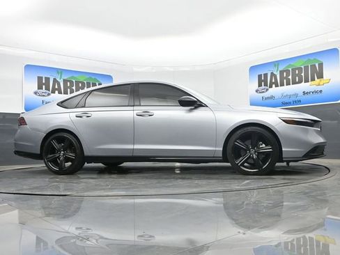 Used 2023 Honda Accord Sport image 22
