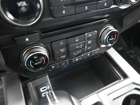 Used 2018 Ford F150 Raptor w/ Equipment Group 802A Luxury AWD/4WD image 19