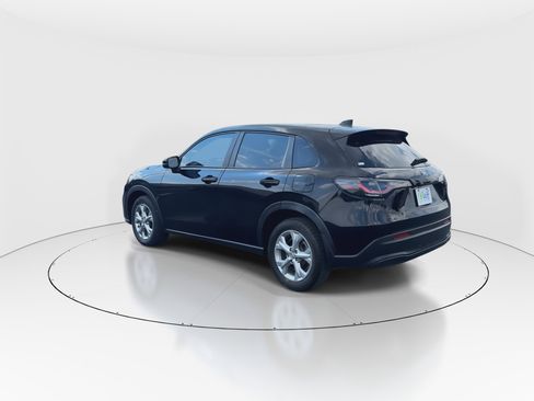 Used 2024 Honda HR-V LX image 6