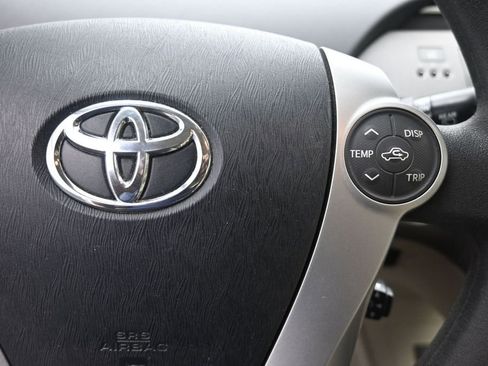 Used 2014 Toyota Prius Two FWD image 13