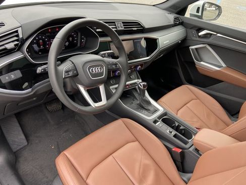 Certified 2025 Audi Q3 2.0T Premium w/ Convenience Package image 22