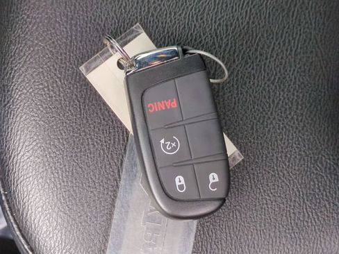Used 2024 Jeep Compass Limited AWD/4WD image 33