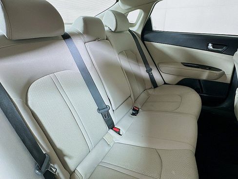 Used 2016 Kia Optima LX image 24