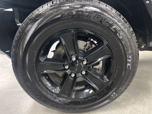 Used 2022 Jeep Wrangler Unlimited Sport image 25