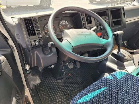 New 2024 Chevrolet Low Cab Forward RWD image 11